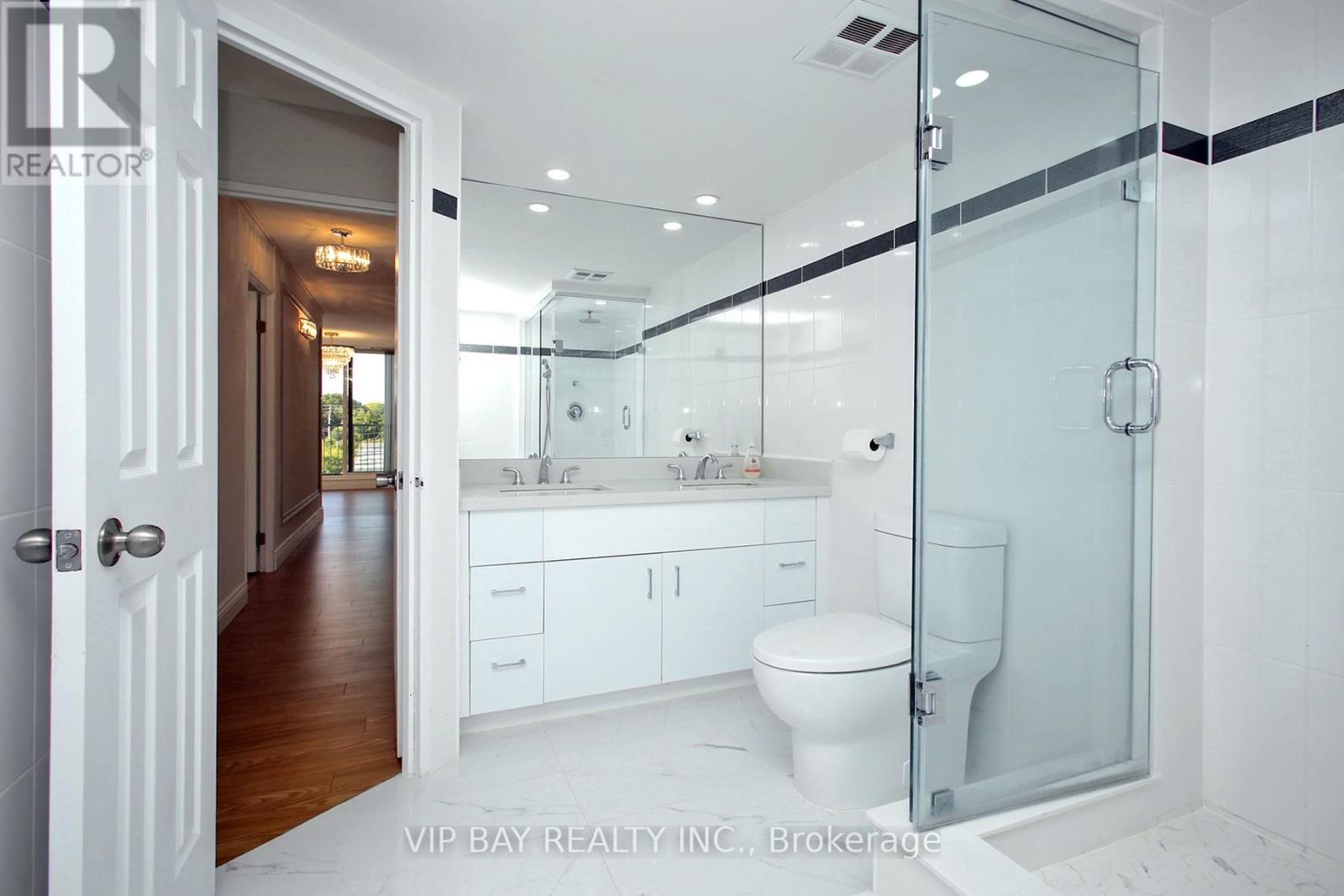 1012 - 20 Harding Boulevard W, Richmond Hill, Ontario  L4C 9S4 - Photo 16 - N12962488