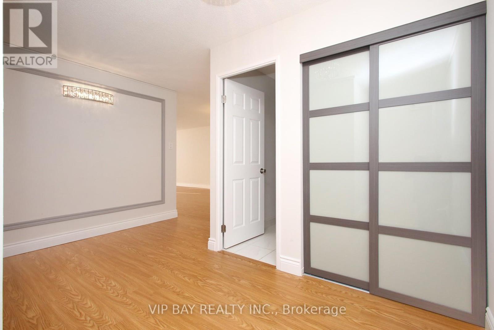 1012 - 20 Harding Boulevard W, Richmond Hill, Ontario  L4C 9S4 - Photo 22 - N12962488