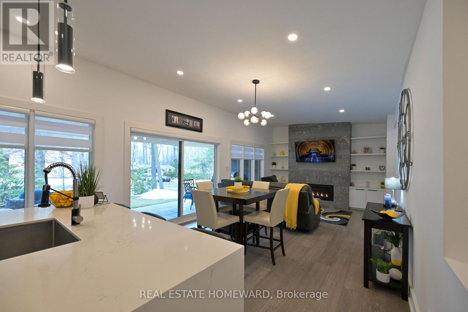 3763 Fairway Road, Innisfil, Ontario  L9S 2L4 - Photo 10 - N12962490