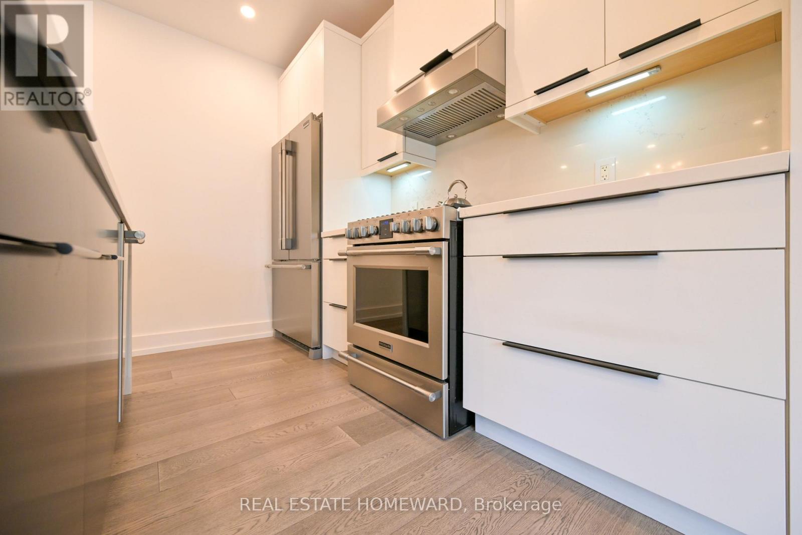 3763 Fairway Road, Innisfil, Ontario  L9S 2L4 - Photo 14 - N12962490