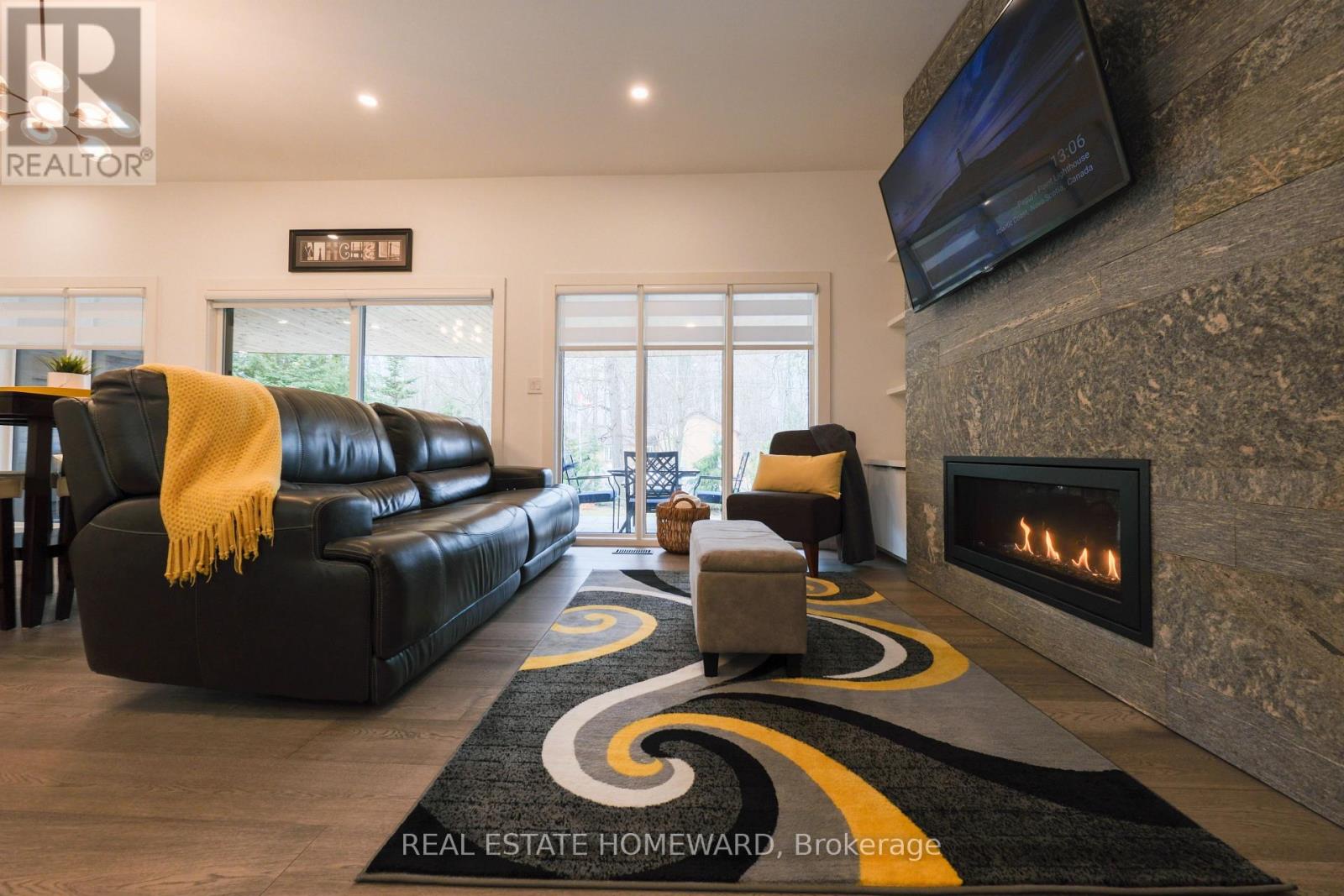 3763 Fairway Road, Innisfil, Ontario  L9S 2L4 - Photo 7 - N12962490