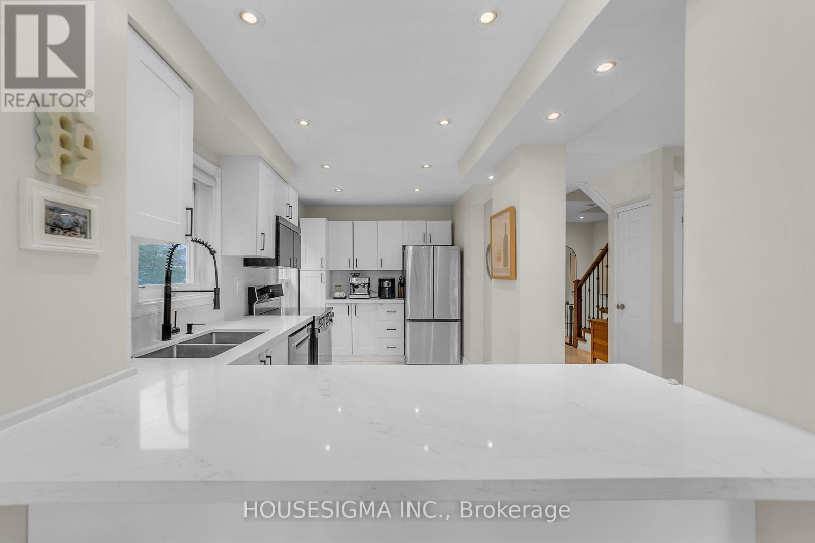 353 Brownridge Drive, Vaughan, Ontario  L4J 5X2 - Photo 18 - N12962524