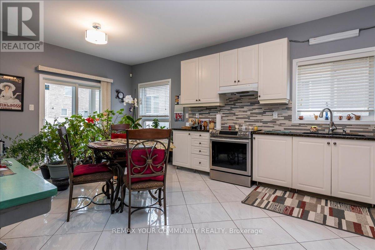 760 Freemont Court, Innisfil, Ontario  L9S 0K4 - Photo 14 - N12962528