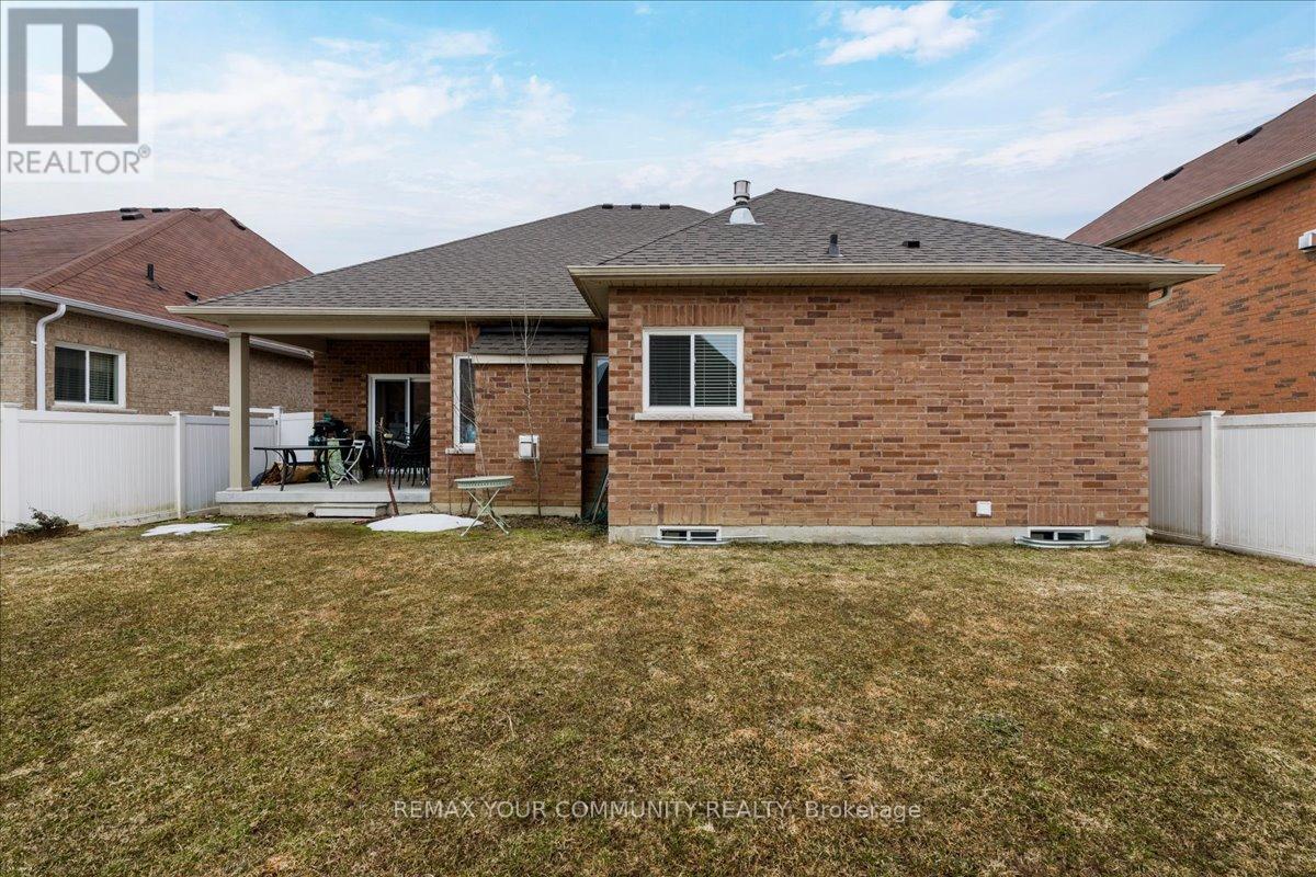 760 Freemont Court, Innisfil, Ontario  L9S 0K4 - Photo 30 - N12962528