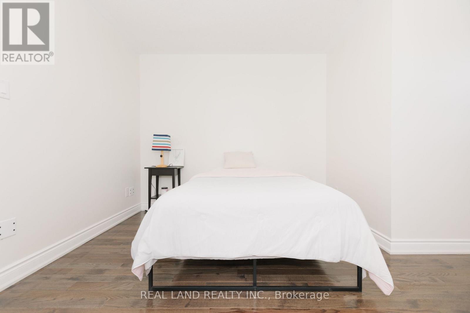 22 Loring Doolittle Court, Aurora, Ontario  L4G 7Y8 - Photo 32 - N12962538