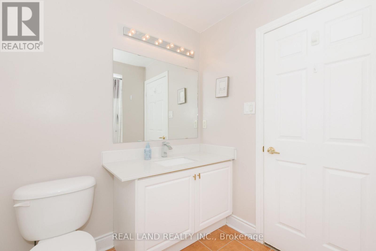 22 Loring Doolittle Court, Aurora, Ontario  L4G 7Y8 - Photo 34 - N12962538