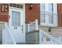 22 LORING DOOLITTLE COURT, Aurora, Ontario