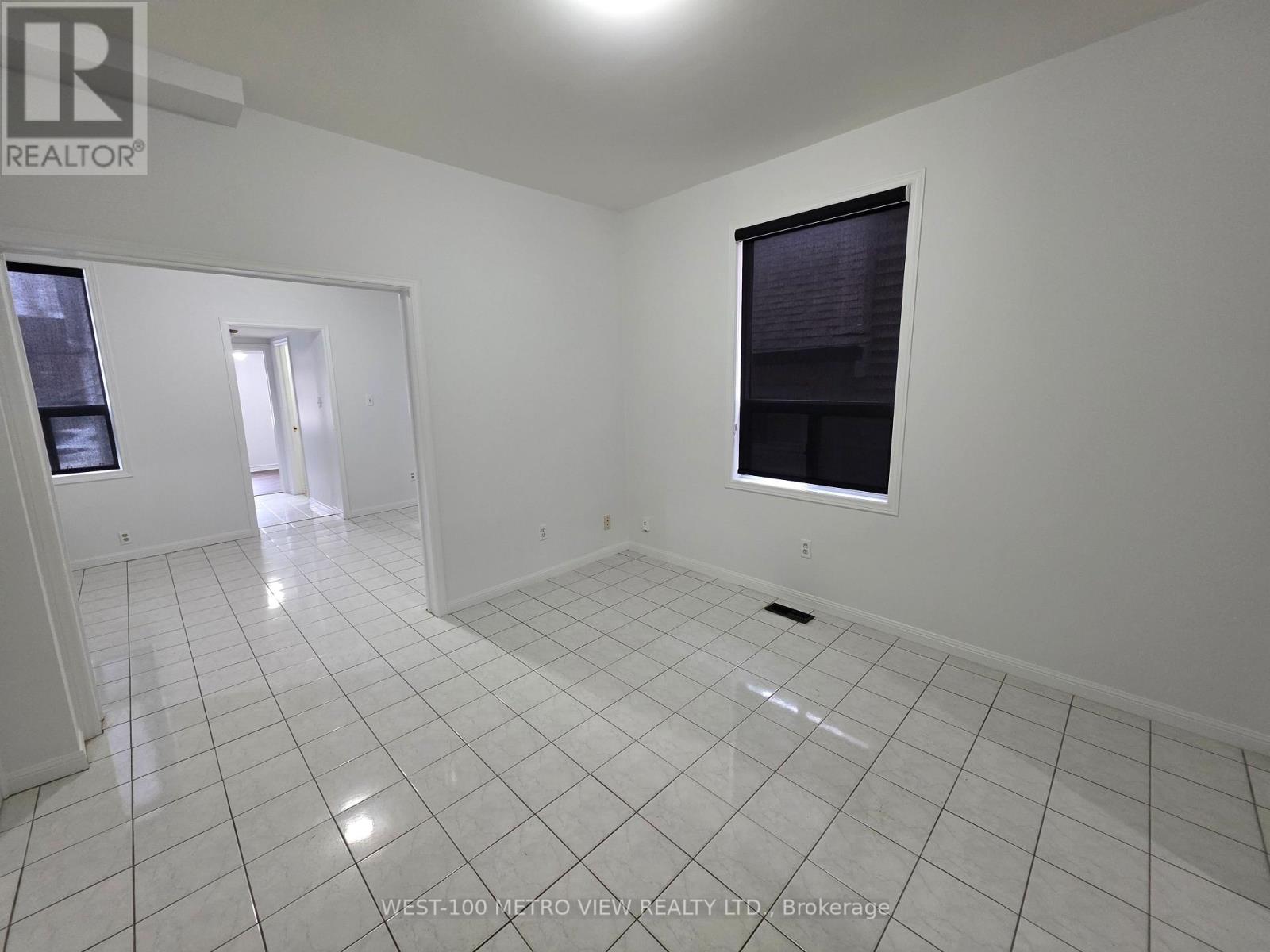 1075 Dufferin Street, Toronto, Ontario  M6H 4B5 - Photo 3 - W12962496