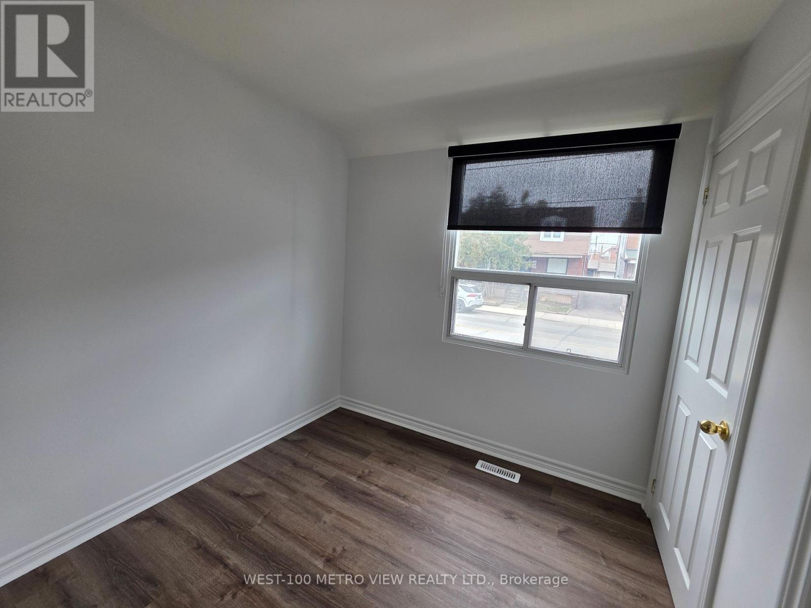 1075 Dufferin Street, Toronto, Ontario  M6H 4B5 - Photo 7 - W12962496