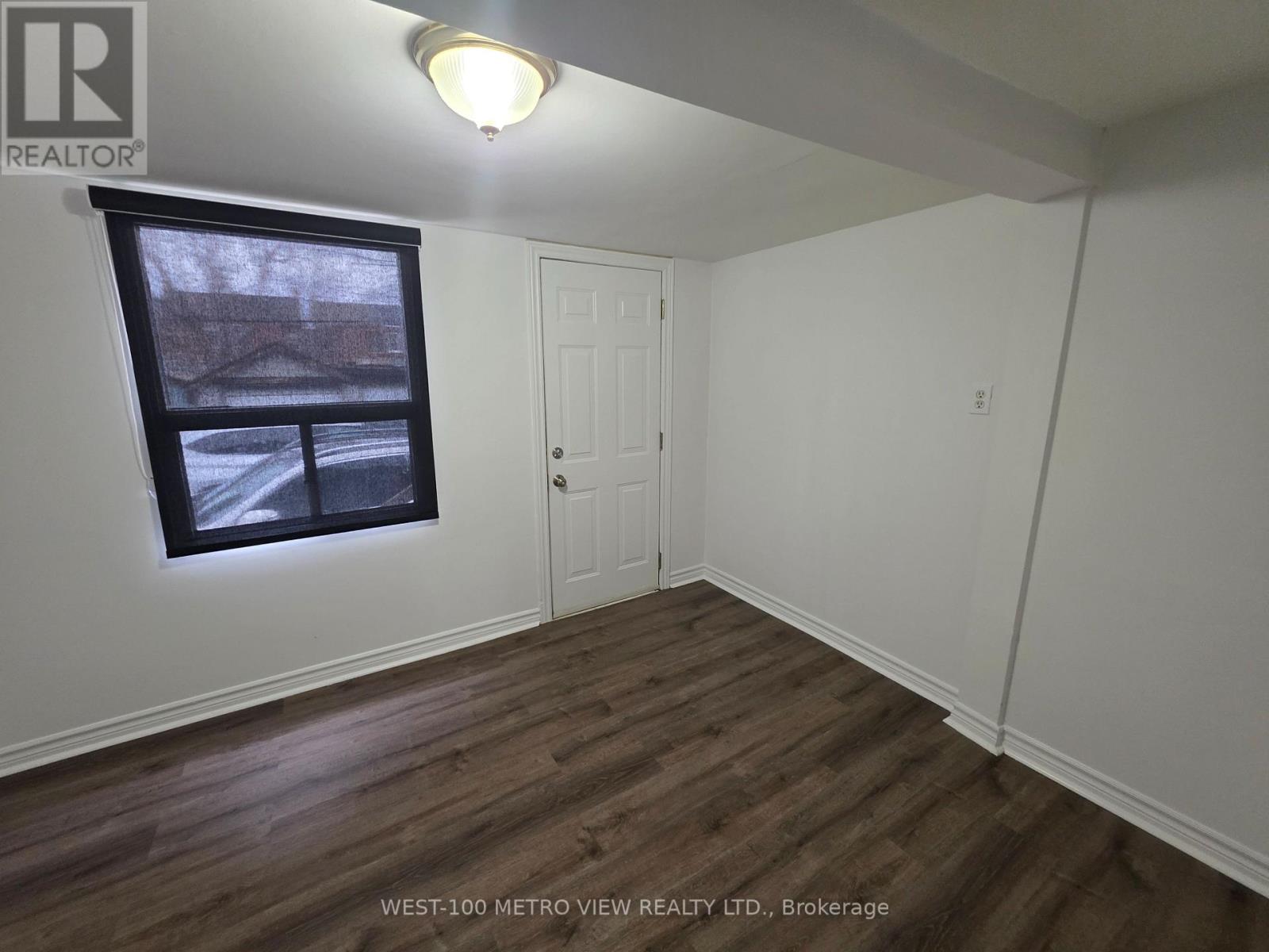 1075 Dufferin Street, Toronto, Ontario  M6H 4B5 - Photo 9 - W12962496