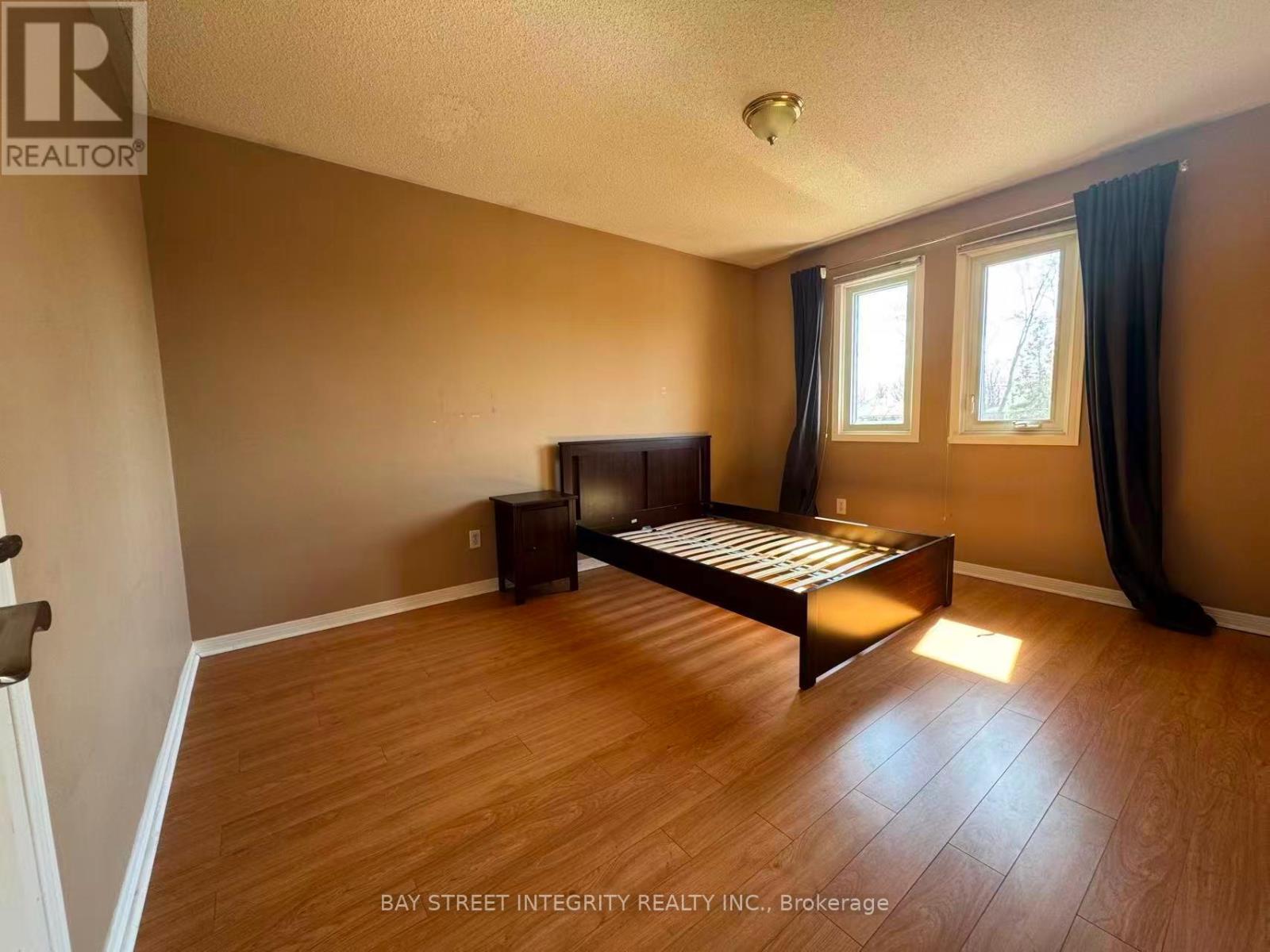4255 Wakefield Crescent, Mississauga, Ontario  L5C 4M5 - Photo 20 - W12962518