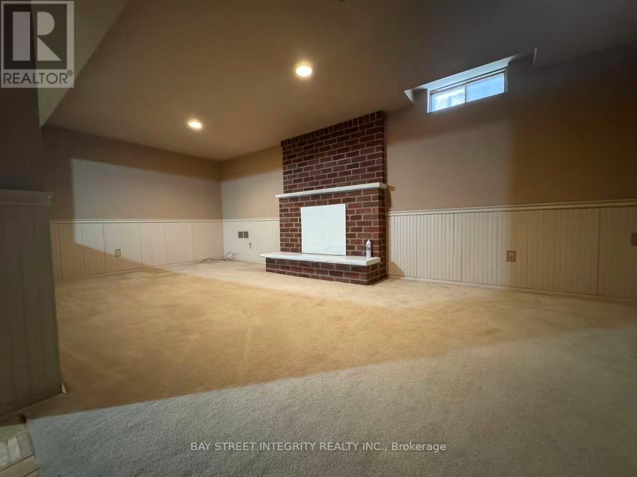 4255 Wakefield Crescent, Mississauga, Ontario  L5C 4M5 - Photo 25 - W12962518
