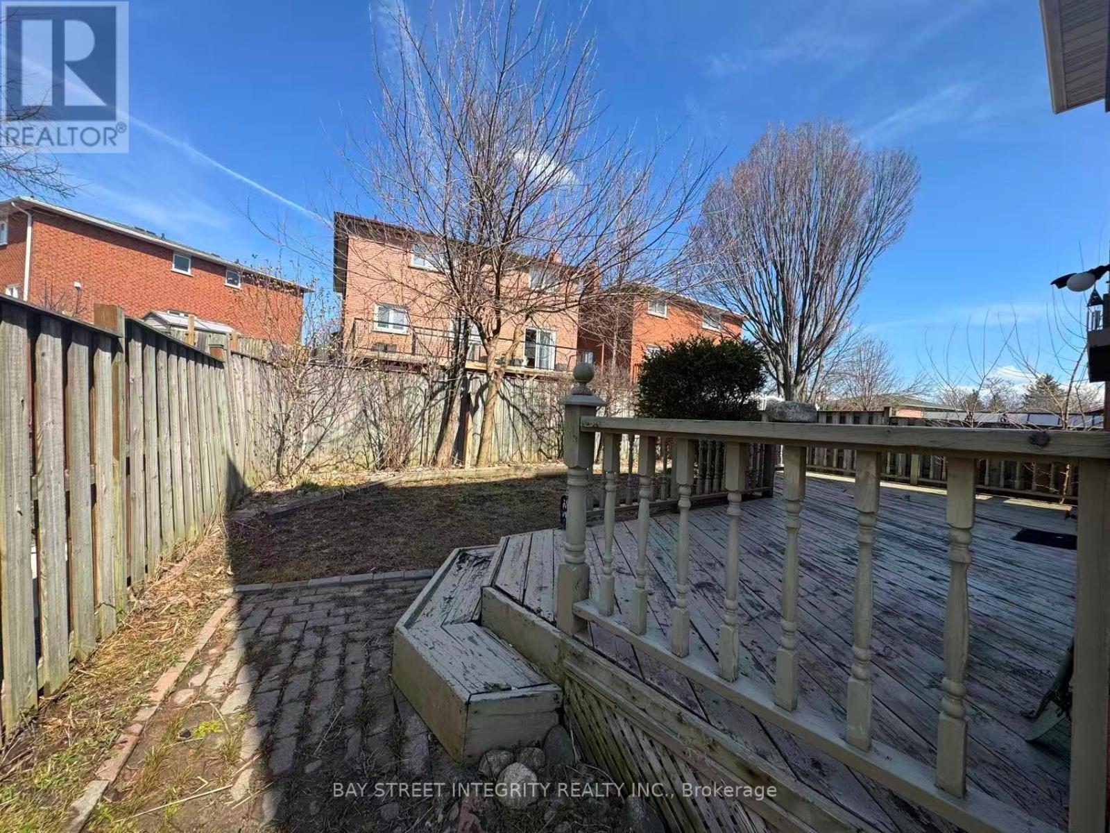 4255 Wakefield Crescent, Mississauga, Ontario  L5C 4M5 - Photo 31 - W12962518