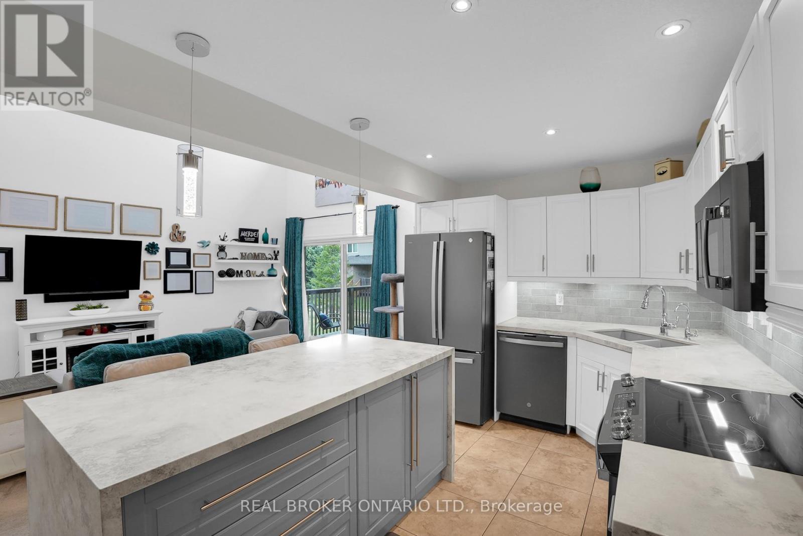 66 - 31 Townsend Drive, Woolwich, Ontario  N0B 1M0 - Photo 12 - X12962498