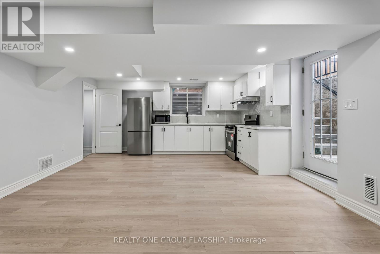 87 Dolomiti Court, Hamilton, Ontario  L0R 1P0 - Photo 37 - X12962526