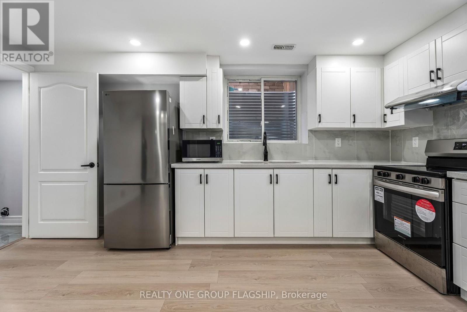 87 Dolomiti Court, Hamilton, Ontario  L0R 1P0 - Photo 39 - X12962526