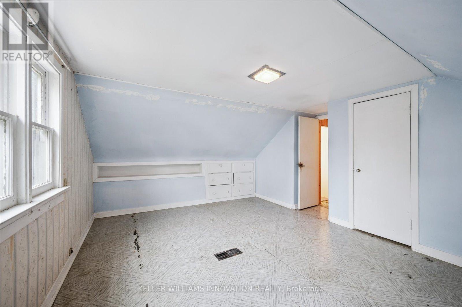 273 Thaler Avenue, Kitchener, Ontario  N2A 1R7 - Photo 23 - X12962532