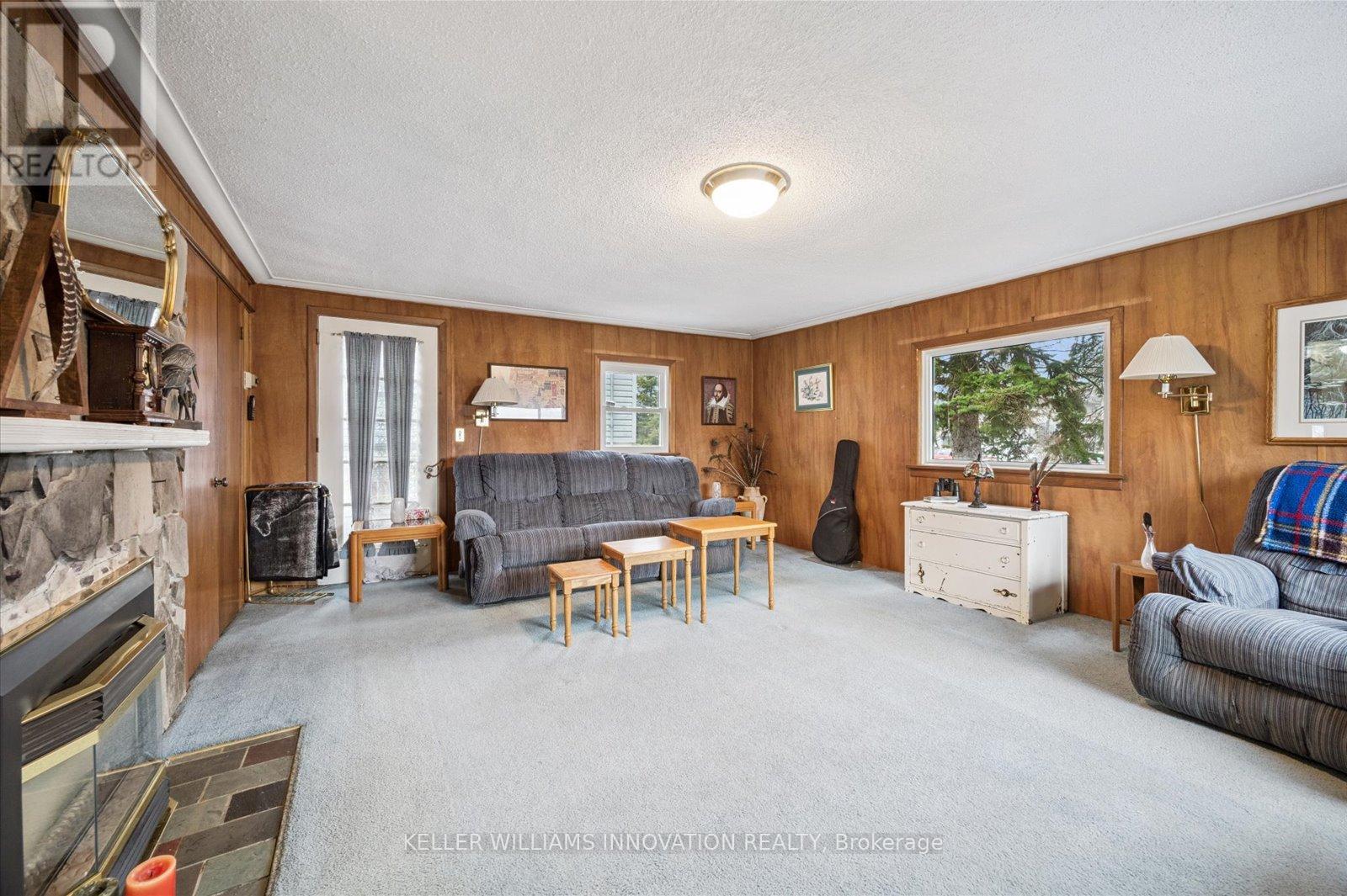 273 Thaler Avenue, Kitchener, Ontario  N2A 1R7 - Photo 4 - X12962532