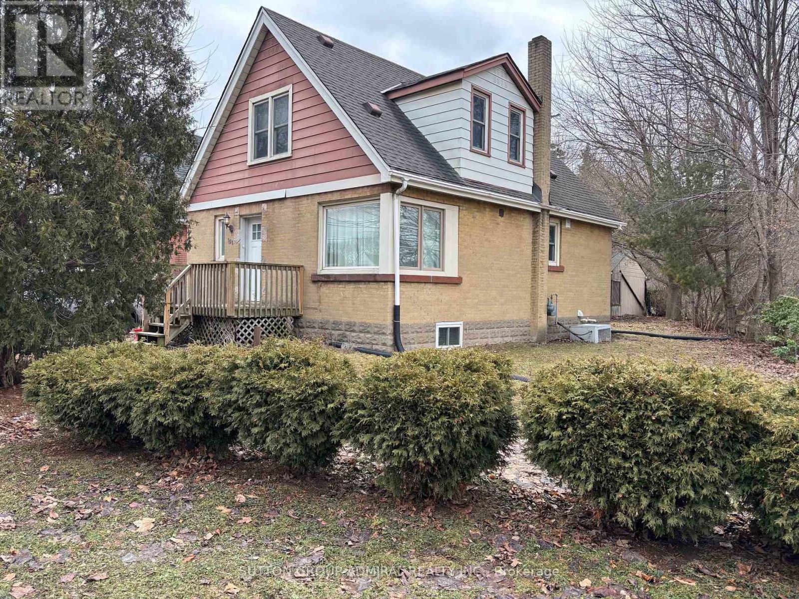 101 MERNA AVENUE, Hamilton, Ontario