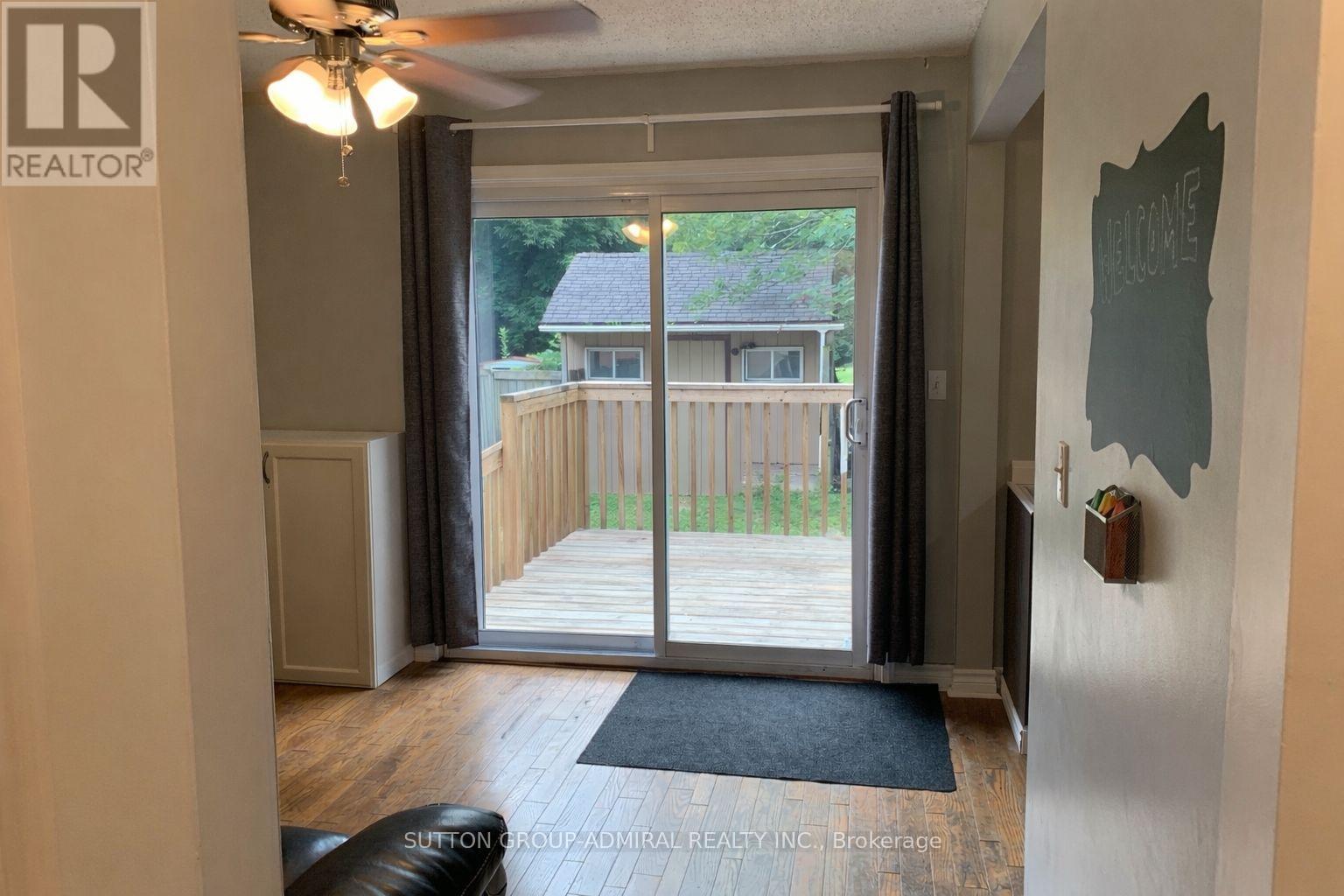 101 Merna Avenue, Hamilton, Ontario  L8S 2L1 - Photo 5 - X12962540