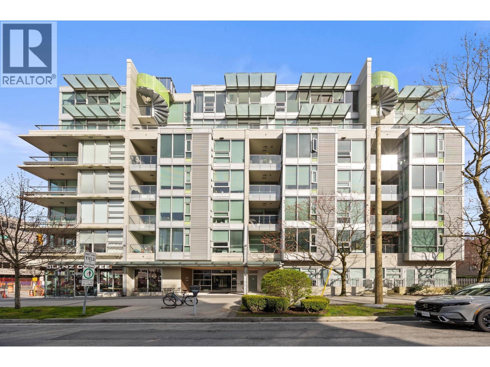 Listing Picture 29 of 30 : 308 2528 MAPLE STREET, Vancouver / 溫哥華 - 魯藝地產 Yvonne Lu Group - MLS Medallion Club Member