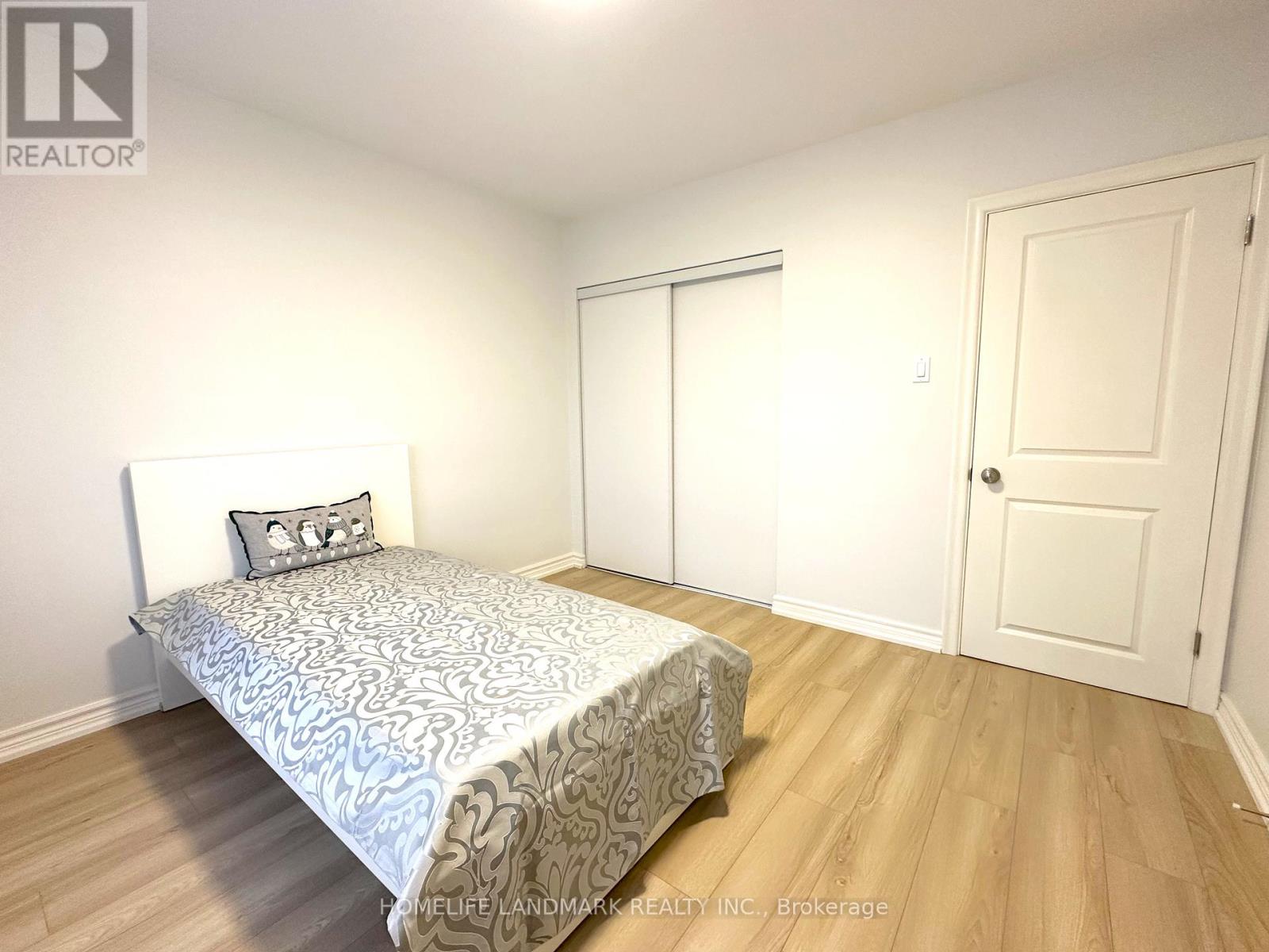 9 Terrington Court, Toronto, Ontario  M3B 2J9 - Photo 11 - C12961842