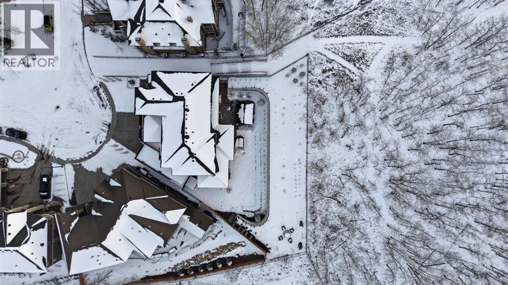 15 Elveden Place SW, Calgary, Alberta  T3H 0L1 - Photo 45 - A2297111