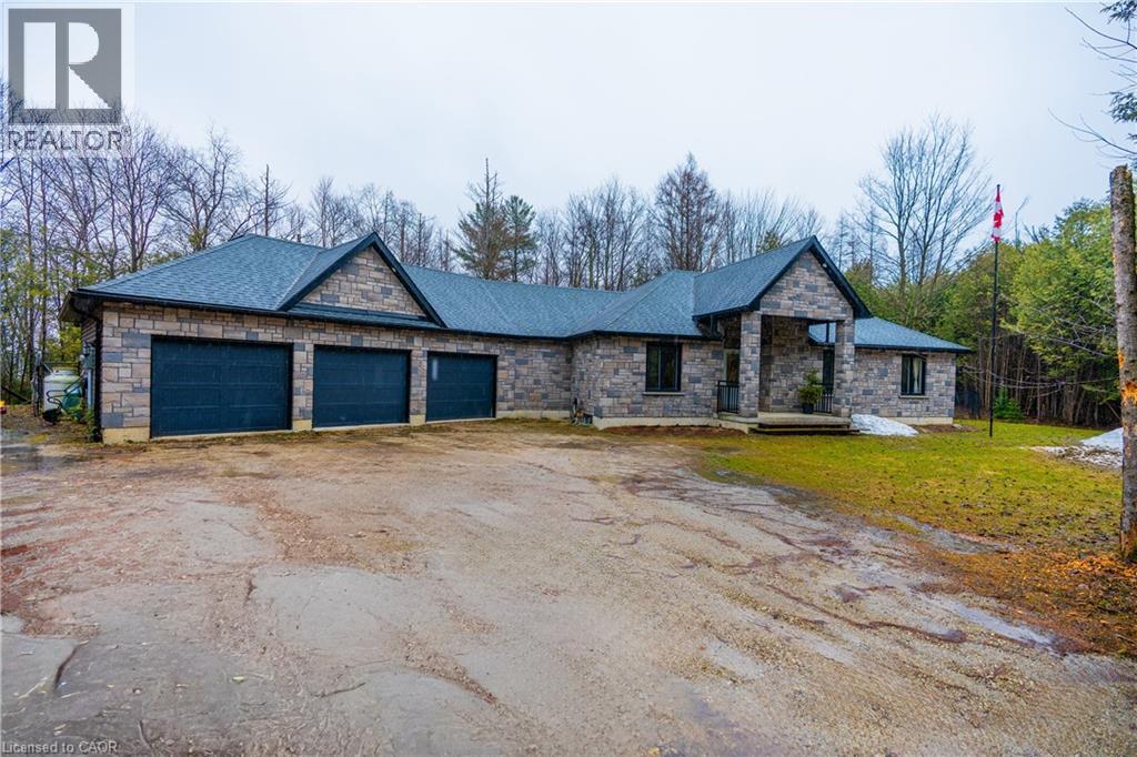 90806 Driftwood Beach Road, Clifford, Ontario  N0G 1M0 - Photo 2 - 40817666