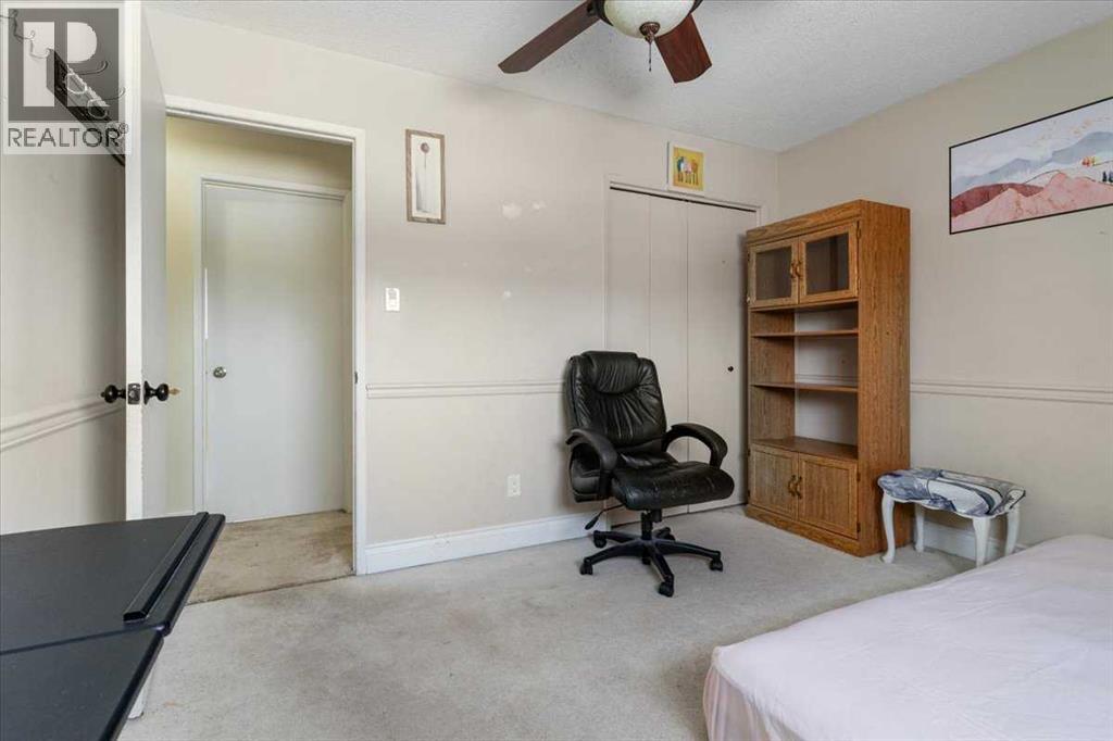 10415 92a Street, Grande Prairie, Alberta  t8V 3v6 - Photo 10 - A2291724