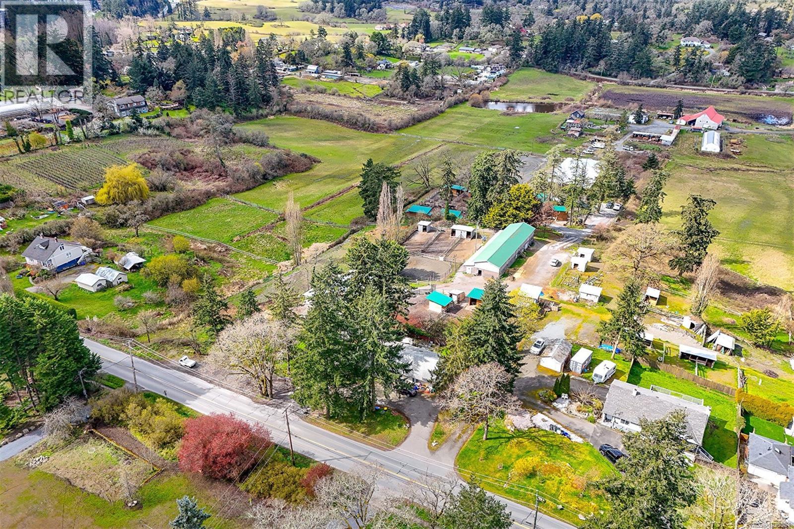 4040 Holland Ave, Saanich, British Columbia  V8Z 5K1 - Photo 6 - 1030581