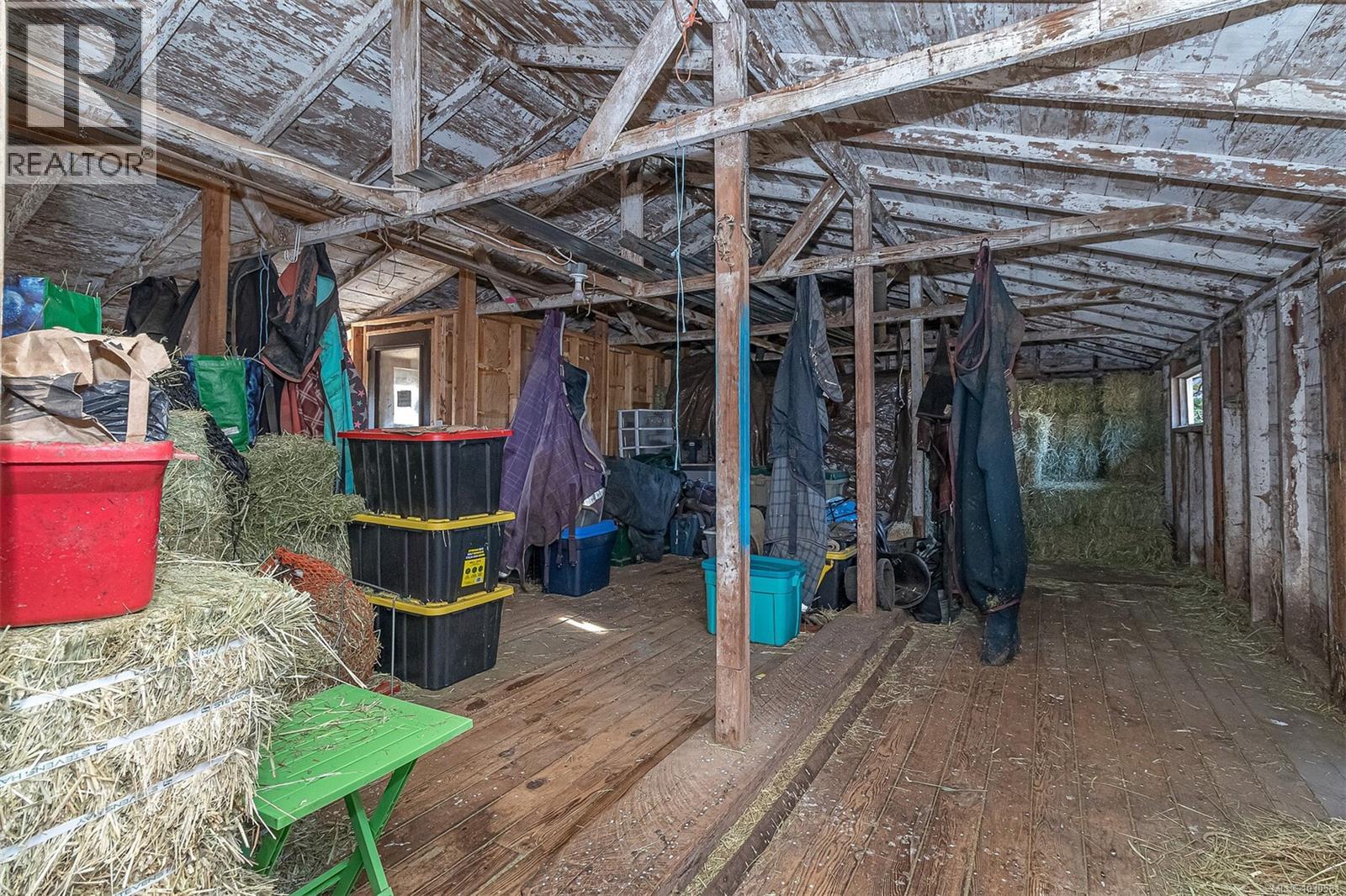 4040 Holland Ave, Saanich, British Columbia  V8Z 5K1 - Photo 70 - 1030581