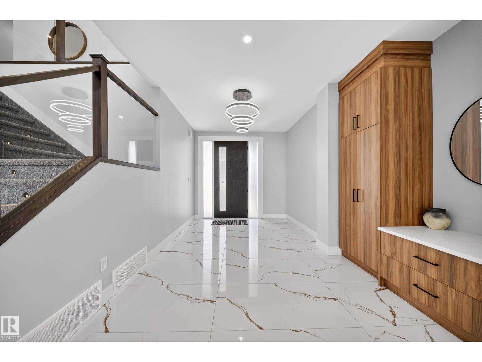 6614 39 Av, Beaumont, Alberta  T4X 0G7 - Photo 3 - E4480843