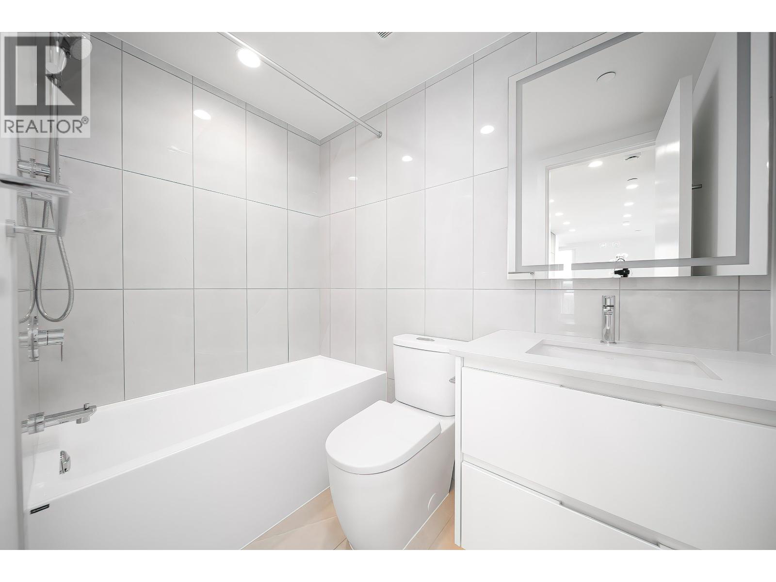 3104 5685 Halley Avenue, Burnaby, British Columbia  V5H 0L9 - Photo 11 - R3106507