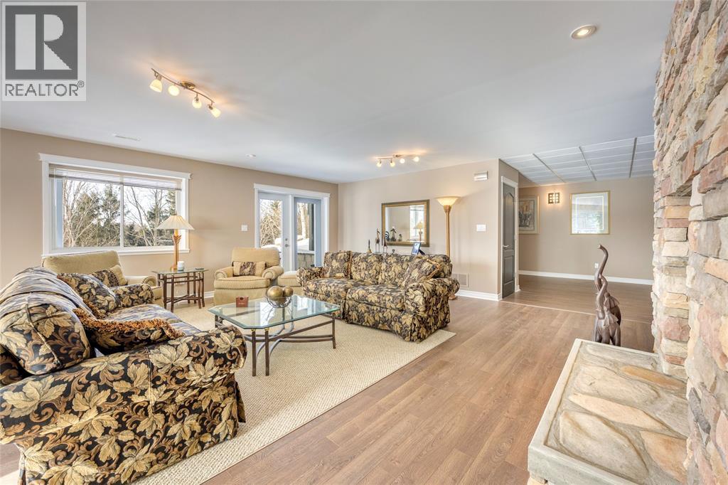 Photo 25 of 40 for 34241 Coursey Line