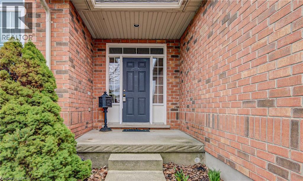 11 Carolinian Lane, Cambridge, Ontario  N1S 5B5 - Photo 3 - 40807245