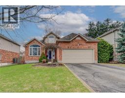 11 CAROLINIAN Lane, Cambridge, Ontario