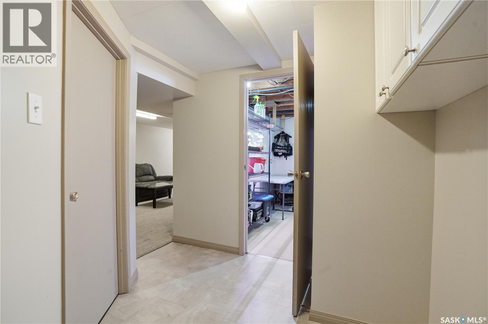 3a & 3b Bateman Crescent, Saskatoon, Saskatchewan  S7H 3C7 - Photo 22 - SK032091