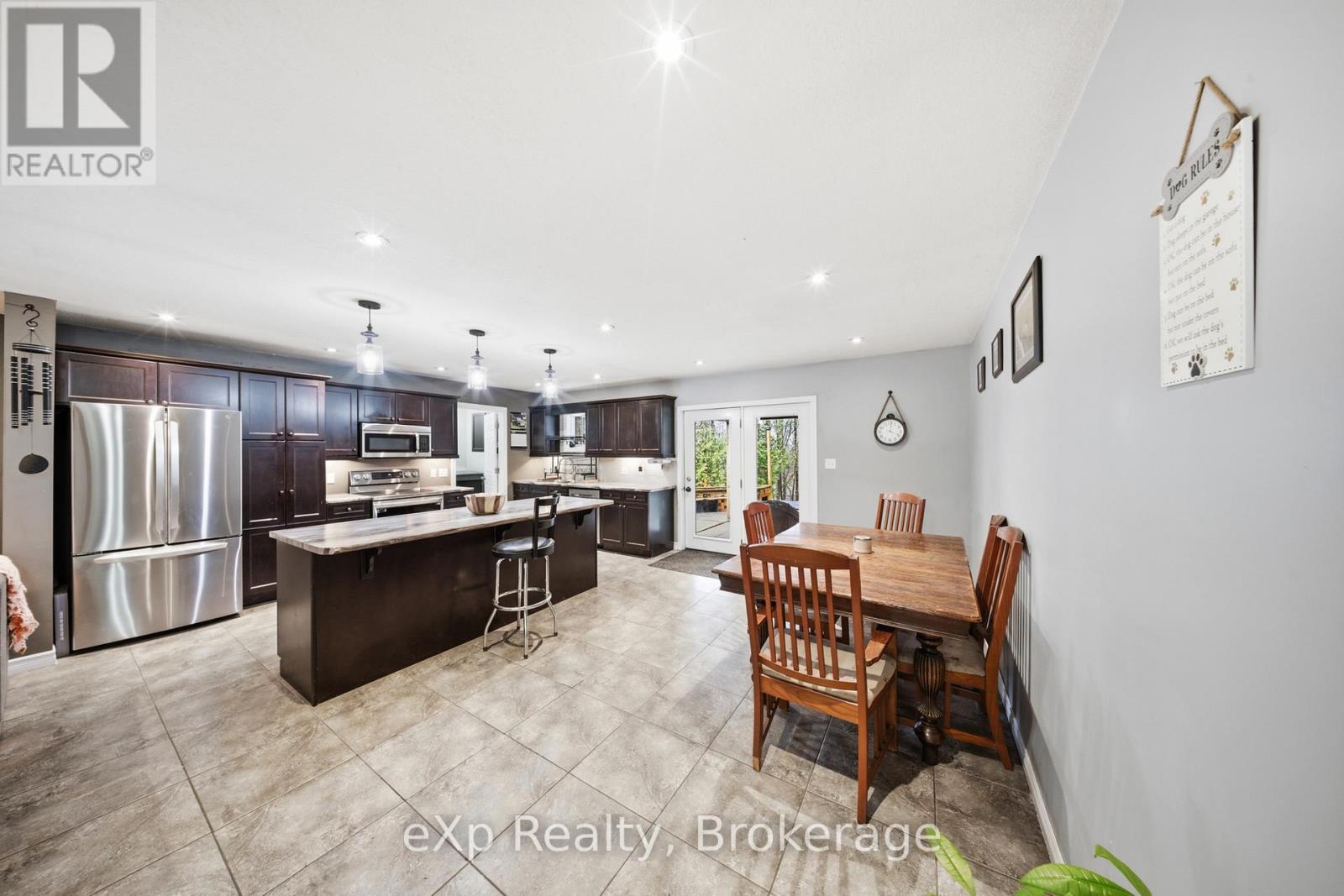 90806 Driftwood Beach Road, Howick, Ontario  N0G 1M0 - Photo 11 - X12962568