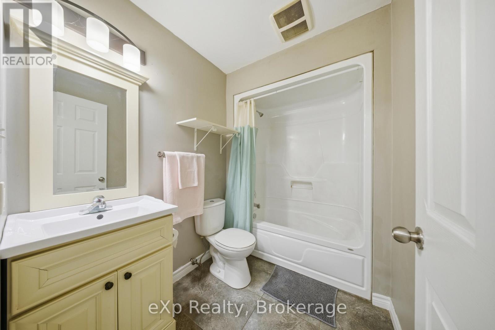 90806 Driftwood Beach Road, Howick, Ontario  N0G 1M0 - Photo 24 - X12962568