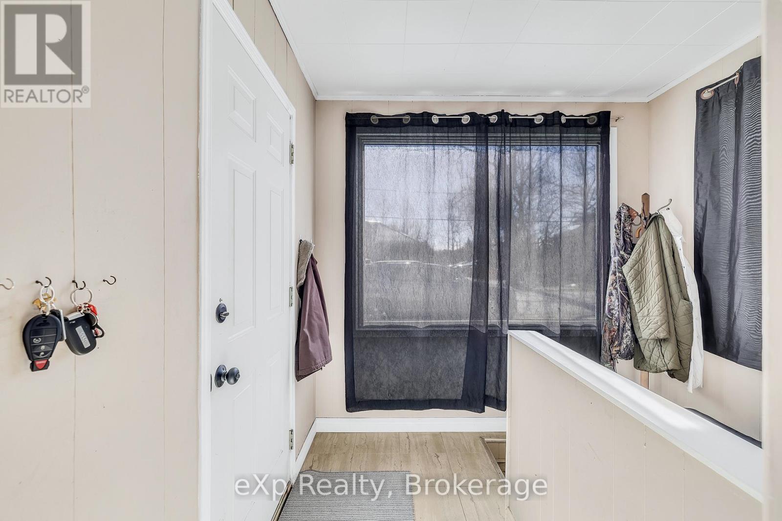 229 Havelock Avenue S, North Perth, Ontario  N4W 2A5 - Photo 18 - X12962570