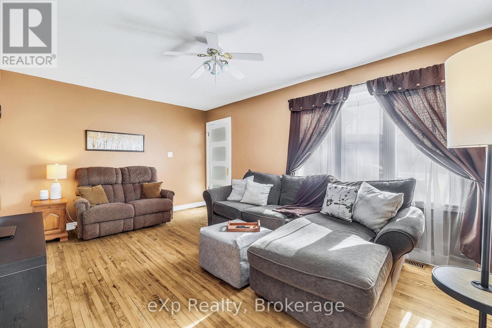 229 Havelock Avenue S, North Perth, Ontario  N4W 2A5 - Photo 4 - X12962570