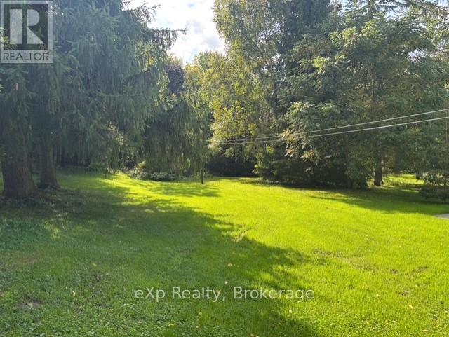 28 Queen Street W, Brockton, Ontario  N0G 1S0 - Photo 9 - X12962614