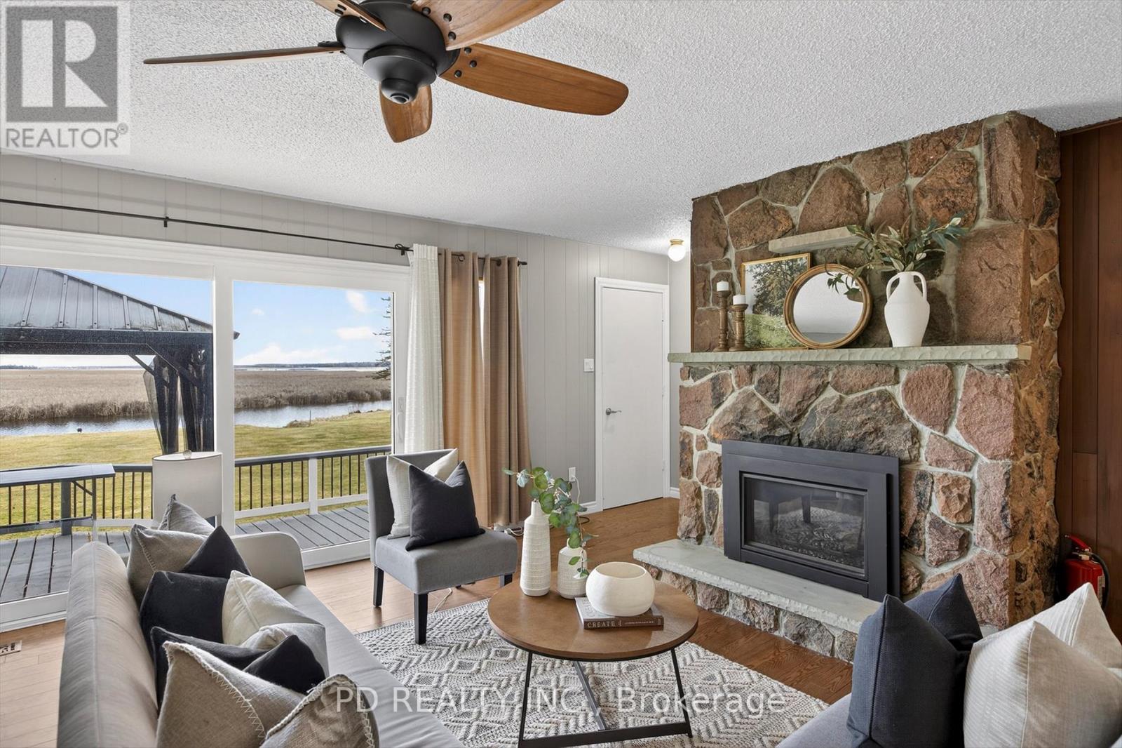 200 Charlore Park Drive, Kawartha Lakes, Ontario  K0L 2W0 - Photo 11 - X12962642