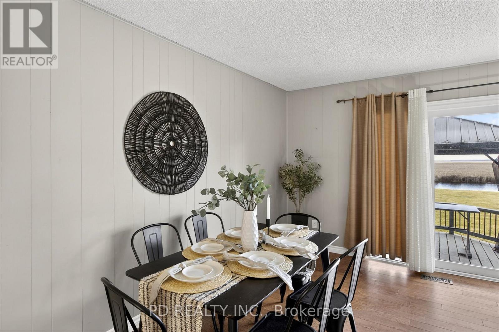 200 Charlore Park Drive, Kawartha Lakes, Ontario  K0L 2W0 - Photo 13 - X12962642