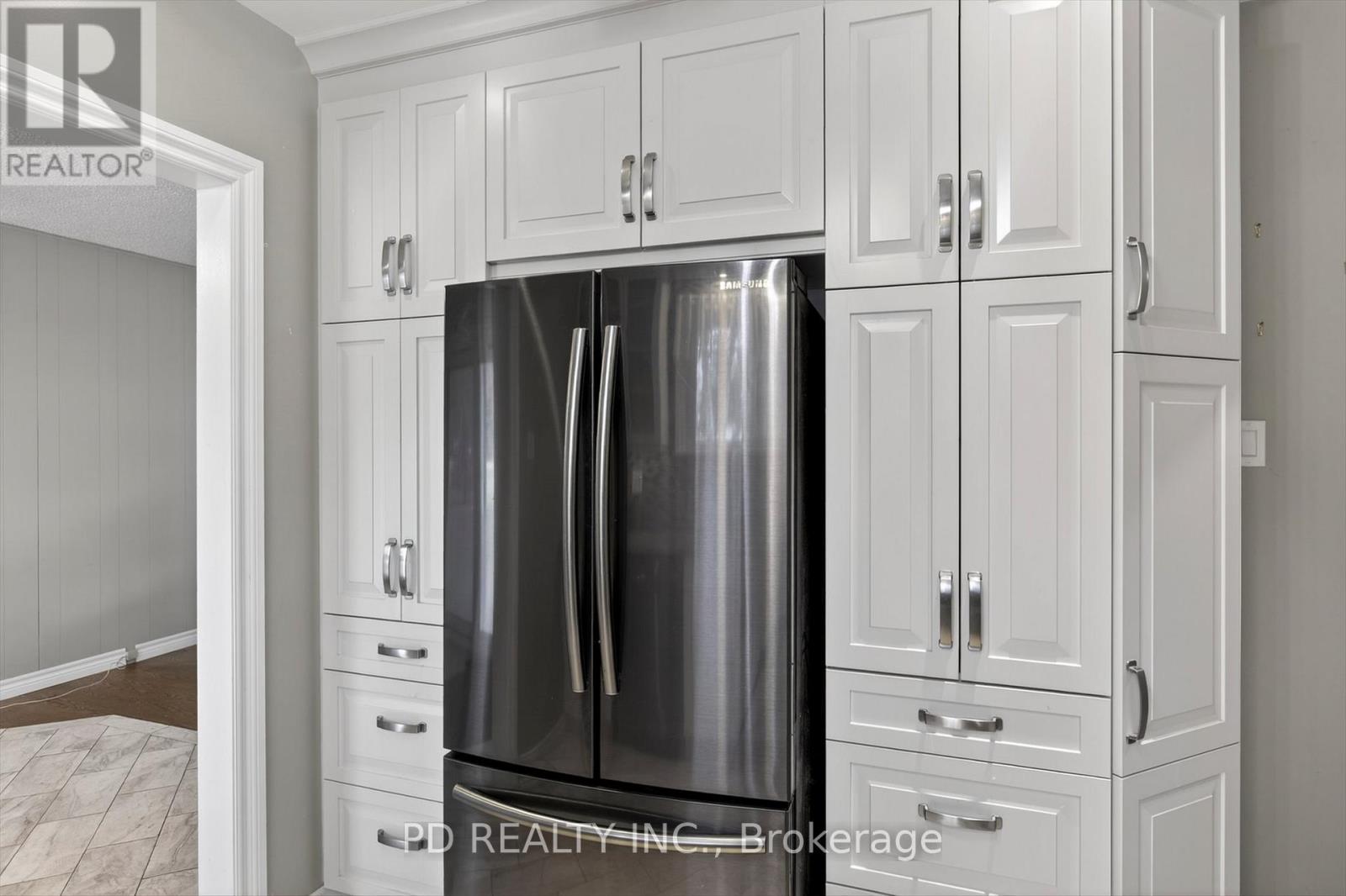 200 Charlore Park Drive, Kawartha Lakes, Ontario  K0L 2W0 - Photo 18 - X12962642