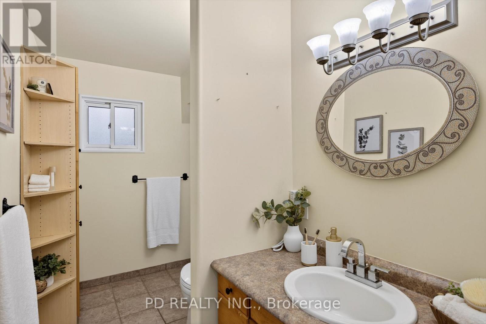 200 Charlore Park Drive, Kawartha Lakes, Ontario  K0L 2W0 - Photo 25 - X12962642