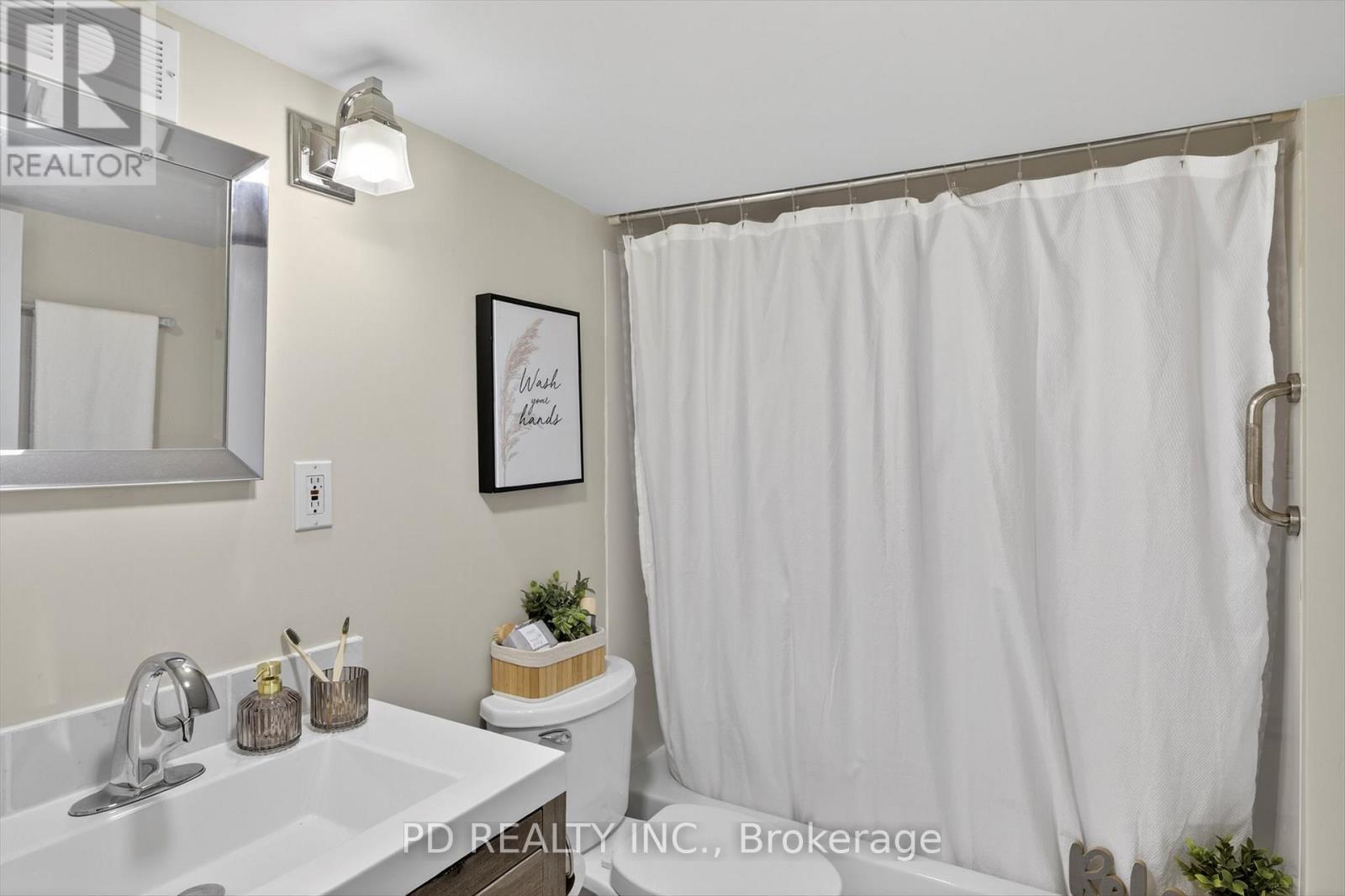 200 Charlore Park Drive, Kawartha Lakes, Ontario  K0L 2W0 - Photo 37 - X12962642