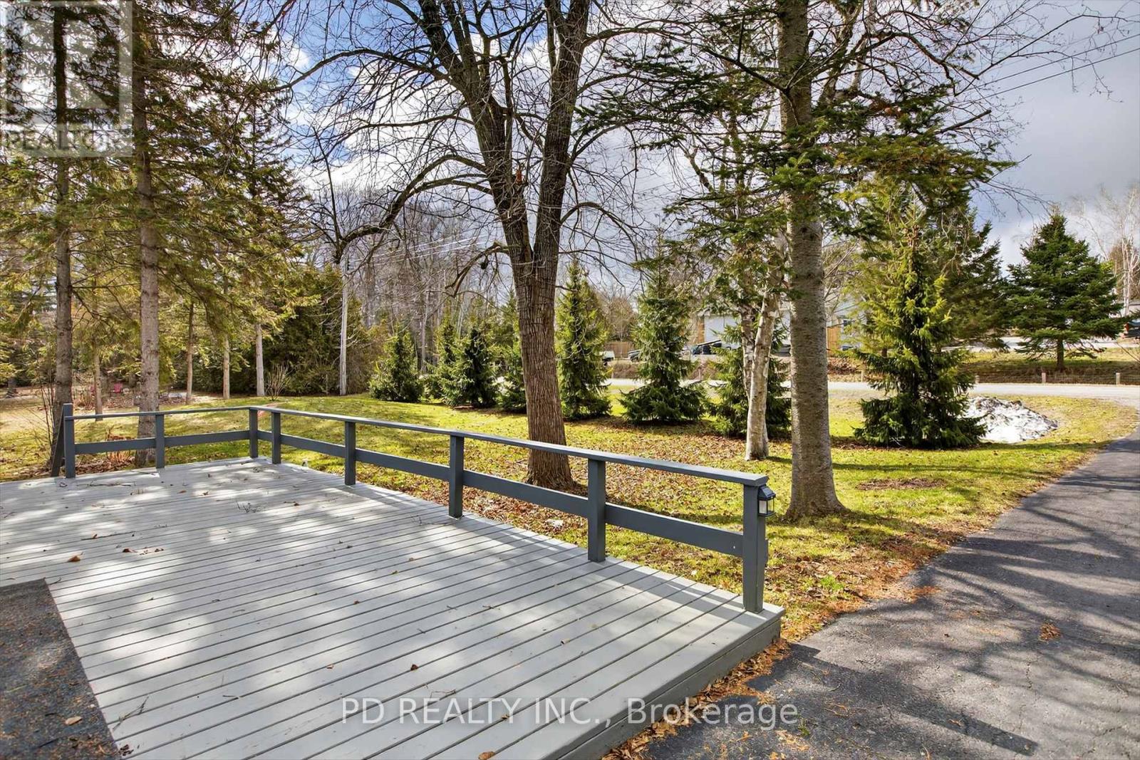 200 Charlore Park Drive, Kawartha Lakes, Ontario  K0L 2W0 - Photo 43 - X12962642