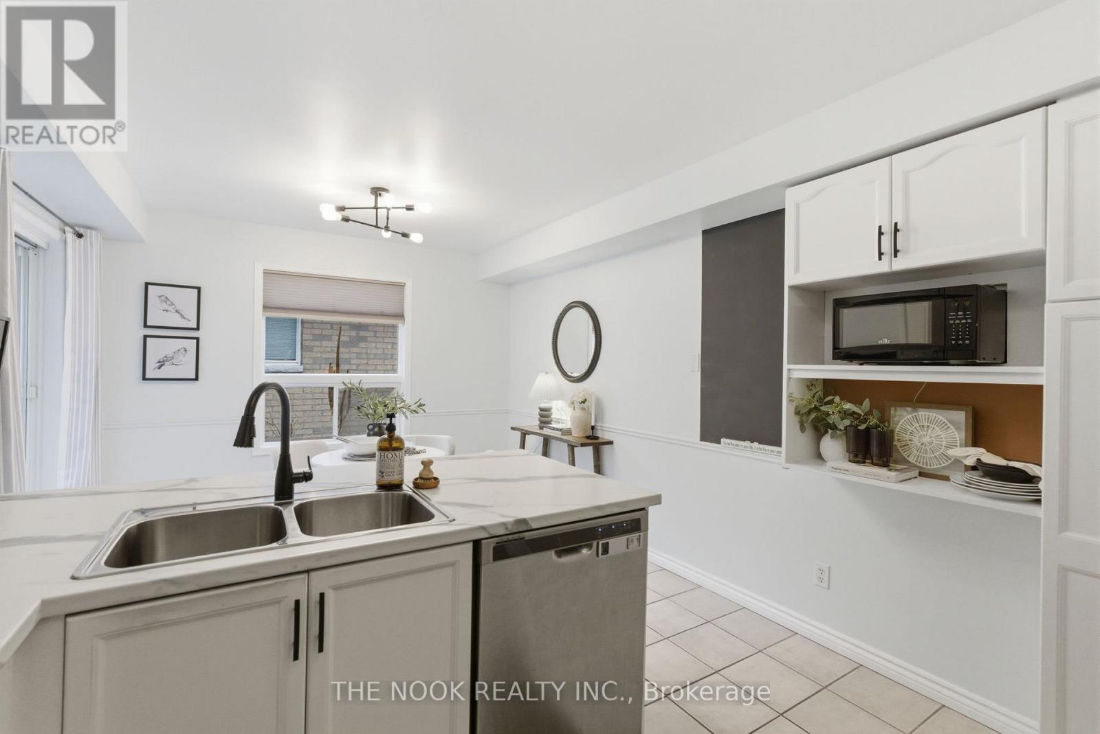 1052 Glenhare Street, Cobourg, Ontario  K9A 5B8 - Photo 12 - X12962672