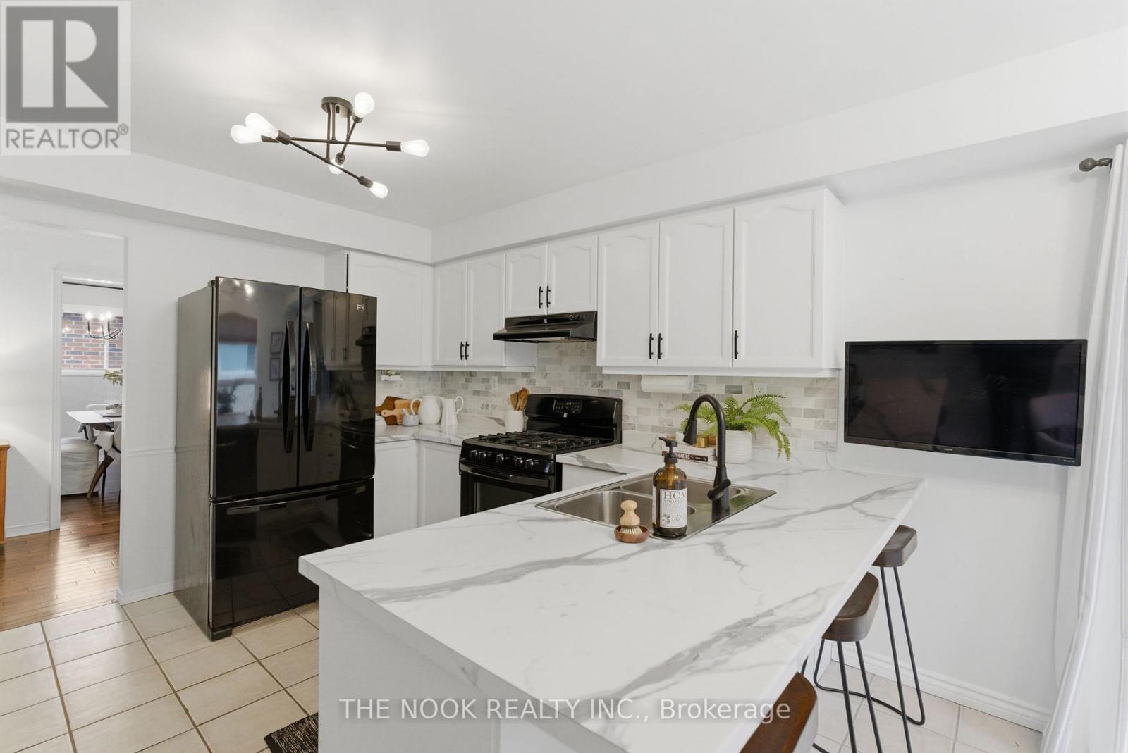 1052 Glenhare Street, Cobourg, Ontario  K9A 5B8 - Photo 13 - X12962672